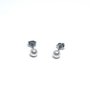 Pearl Stud Earrings